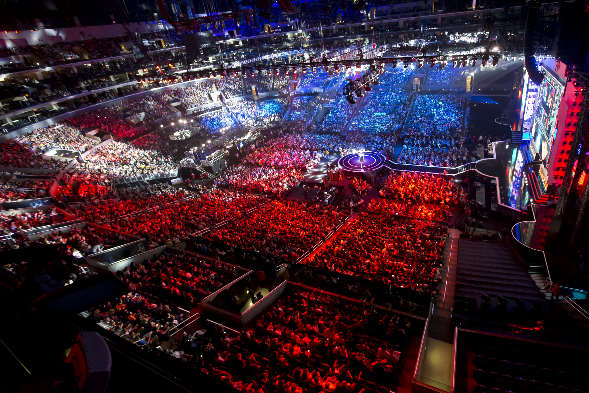 IG战队BO5关键战决定世界赛席位，S赛晋级形势明朗能否摆脱“卖票小子”魔咒？